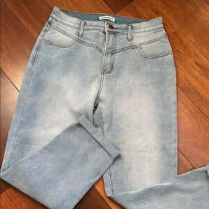 Luna Nora Womens Jeans Light Wash Cuffed Hem Straight Leg Size 10 Stretch